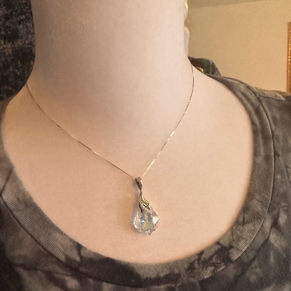 Handmade Austrian Crystal Aurora Borealis Pendant Sterling Silver Chain Necklace - Picture 6 of 11